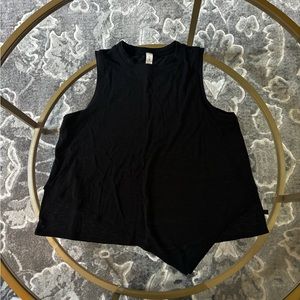 COPY - Lululemon Workout top
